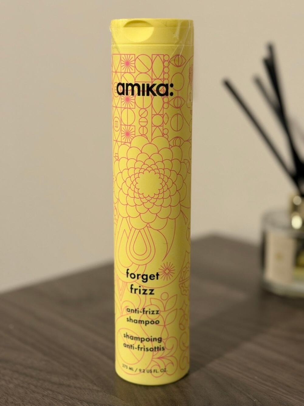 amika Forget Frizz Anti-Frizz Shampoo 9.2oz 275ml NEW Sealed Cap